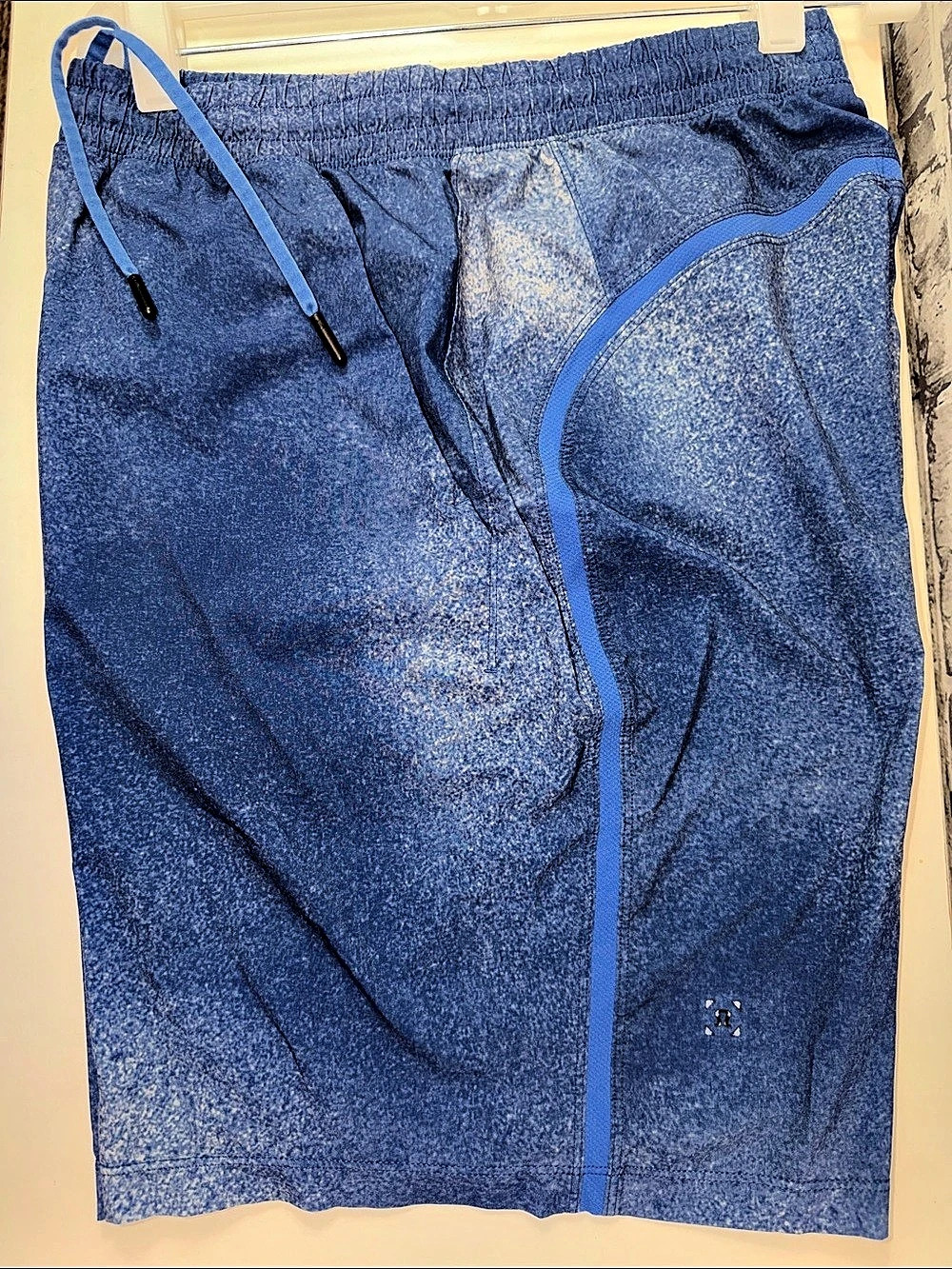 lululemon Surge Short Athletic Shorts Blue Small